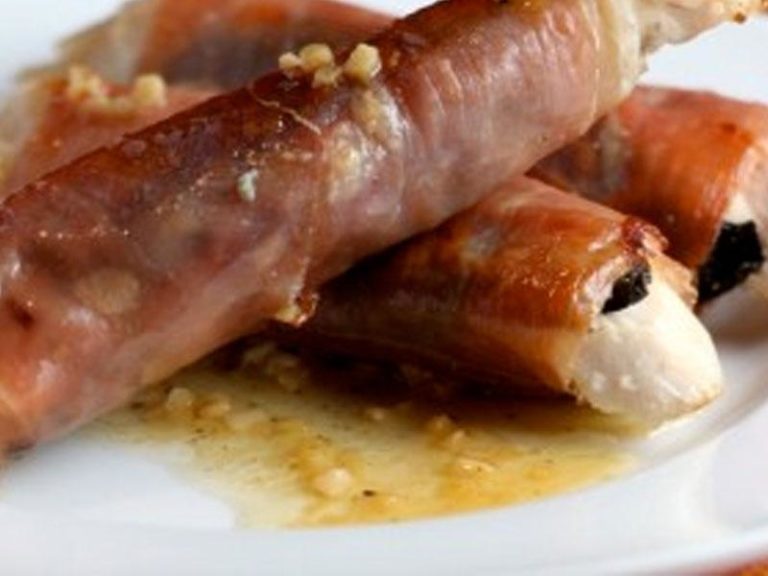 Roulé de dinde farcie aux pleurotes et canneberges Le Dindon du Québec