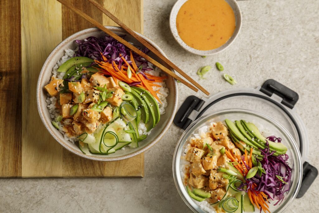 Poke bowls au dindon bang bang